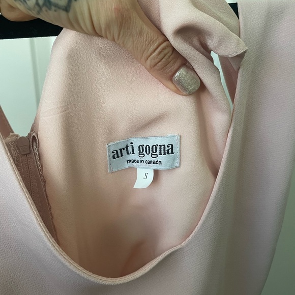 Arti Gogna kiira gown - Picture 4 of 5